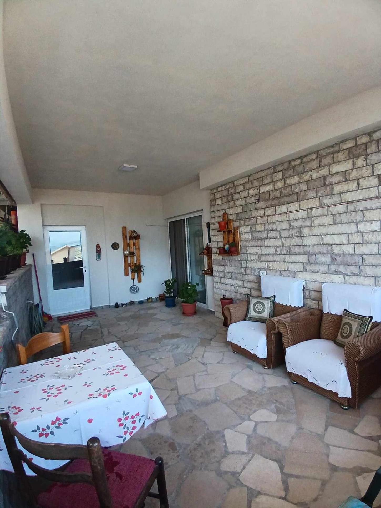 Eniguesthouse Gjirokastër Екстериор снимка